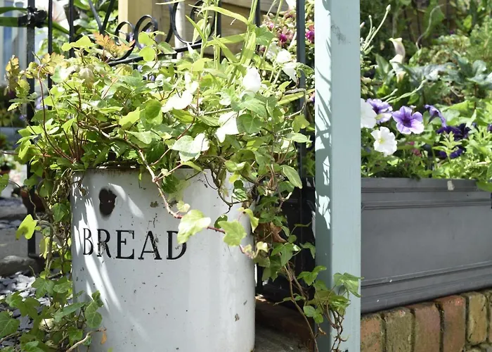 Cosy Self-contained Flat In * ブリストル