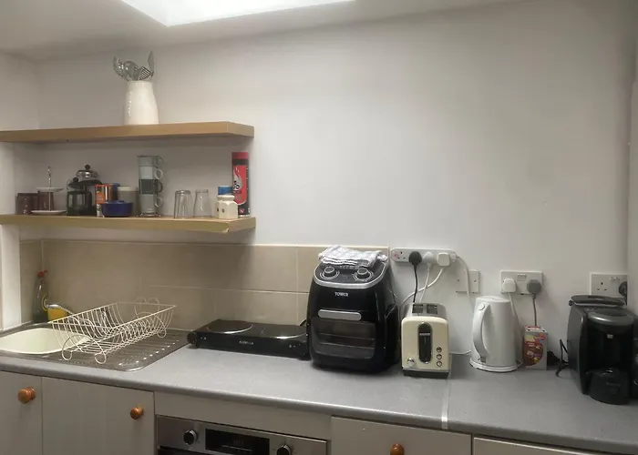 Cosy Self-contained Flat In Apartmán *